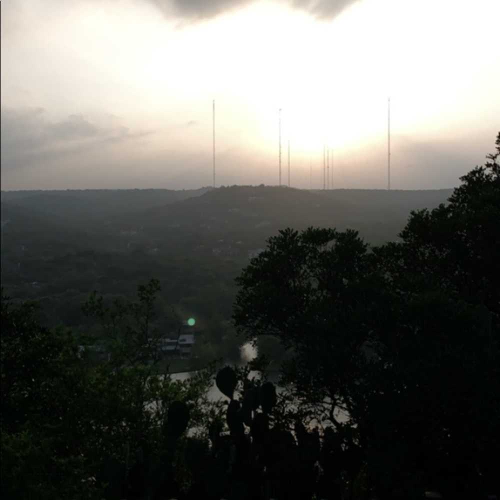 Meet your Posher, Cameron